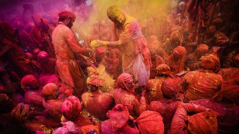 Experiencing the Colorful Chaos of the Holi Festival in India